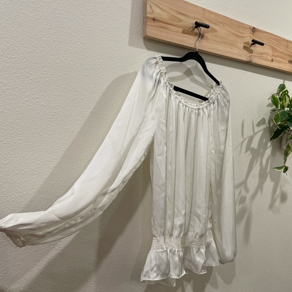 Michael Kors white long sleeve blouse medium - Picture 2 of 5